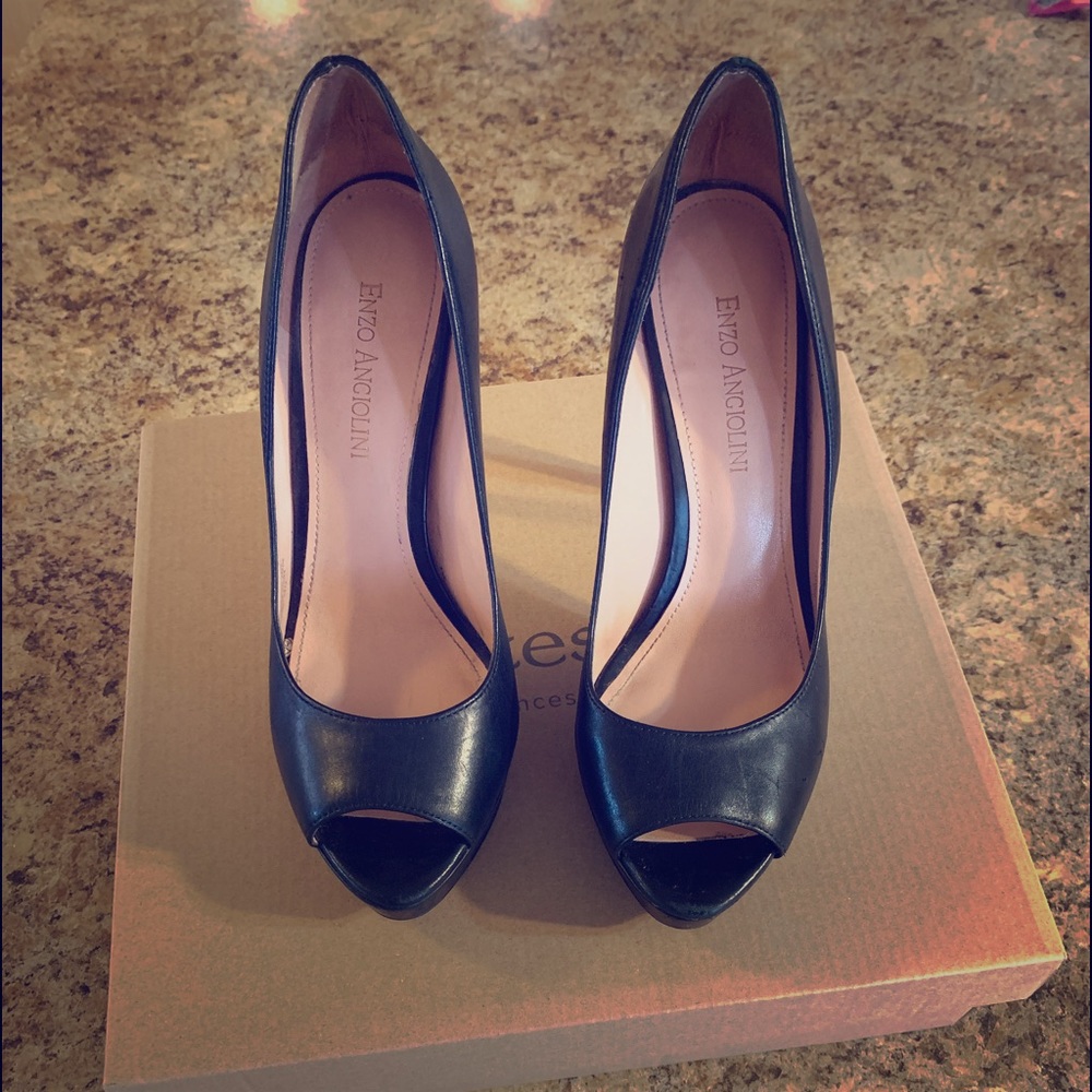 Enzo Angiolini Platform Heels
